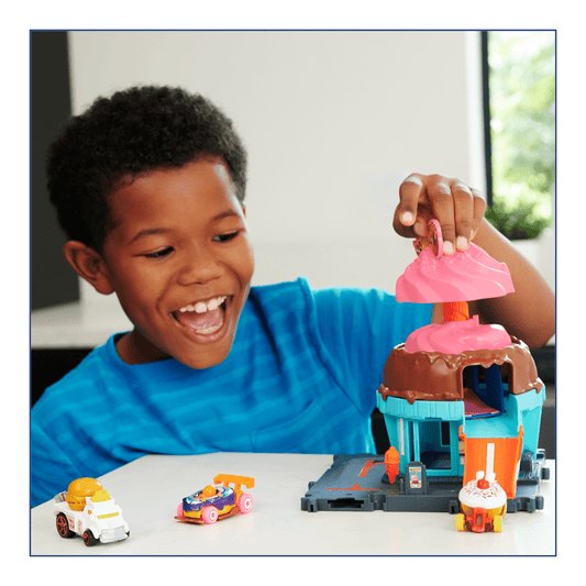 Hot Wheels City Downtown Ice Cream Swirl Playset From The Series “Let's Race” With 1 Toy Car